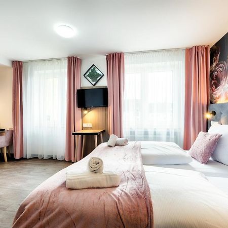 Home Hotel Dortmund Buitenkant foto