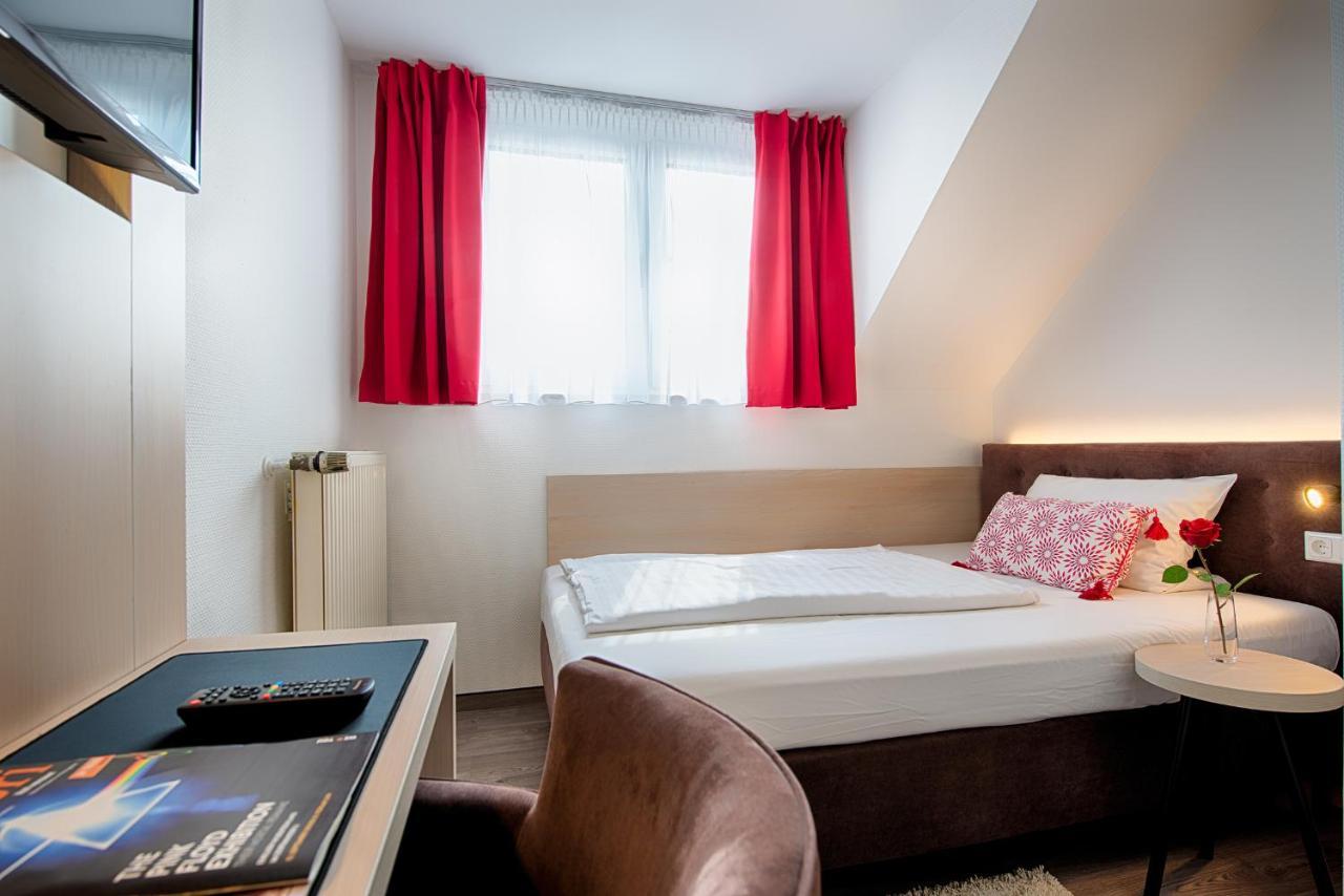 Home Hotel Dortmund Buitenkant foto