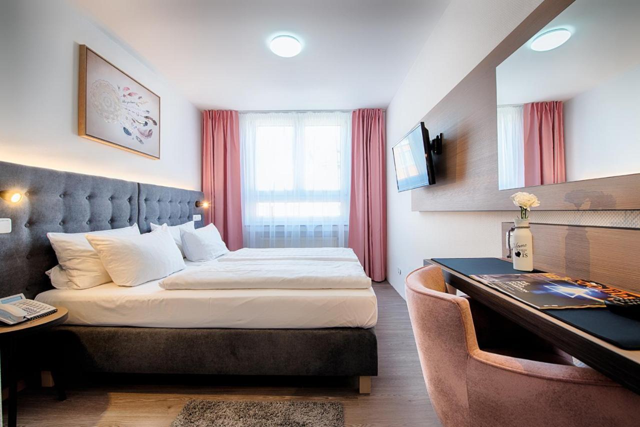 Home Hotel Dortmund Buitenkant foto