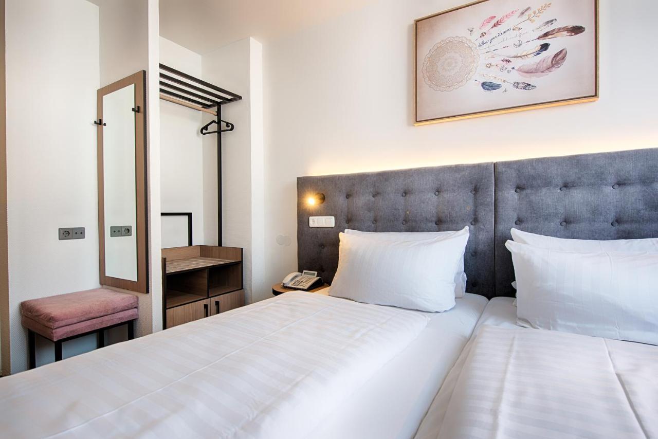 Home Hotel Dortmund Buitenkant foto