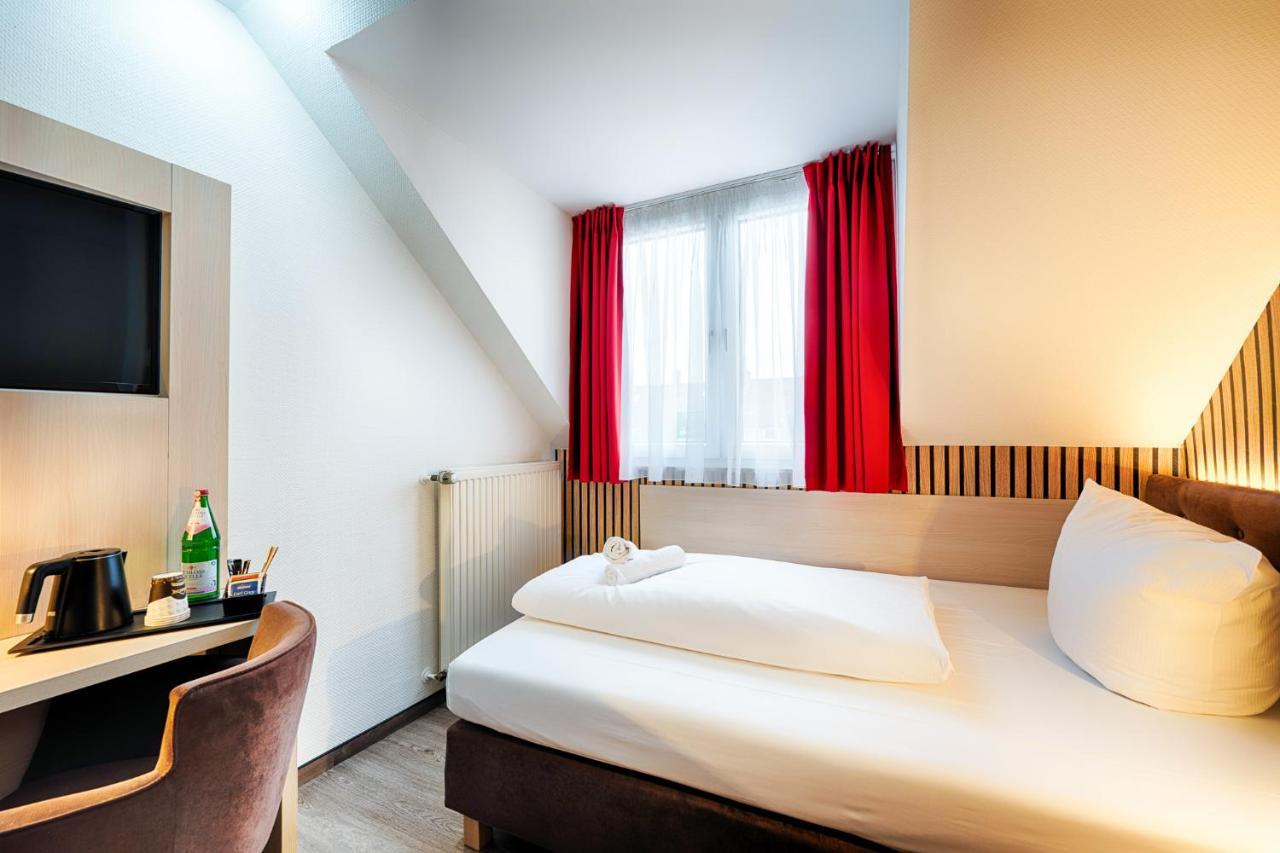 Home Hotel Dortmund Buitenkant foto